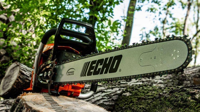Closeup of an Echo gas-powered chainsaw