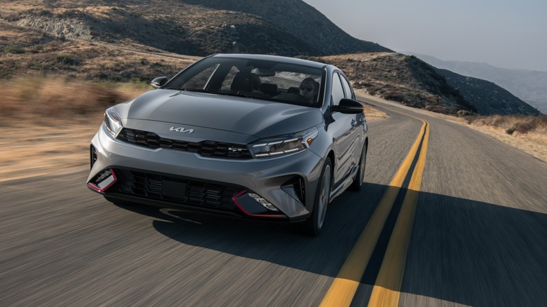 a gray Kia Forte