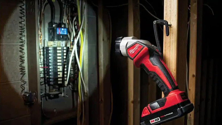 Milwaukee M18 work light