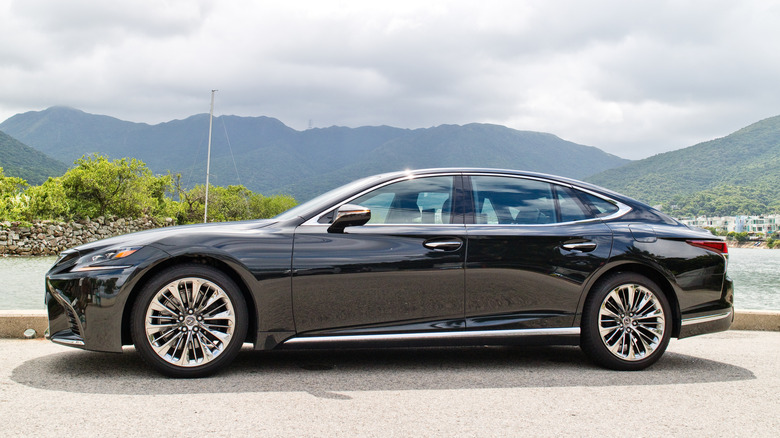 Side view of 2018 black Lexus LS