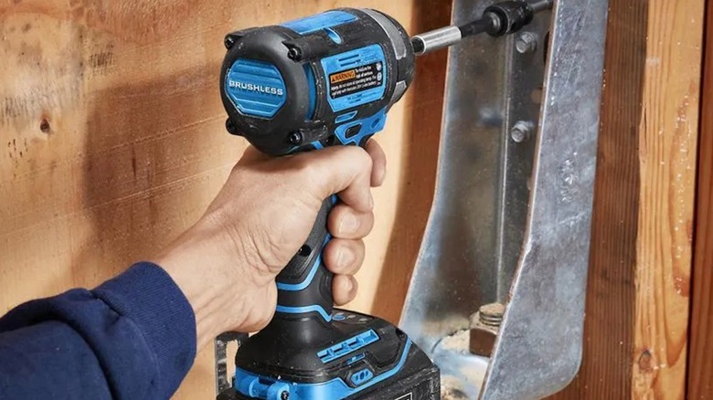 Hercules 20V ¼-inch Compact 3-speed Impact Driver in use