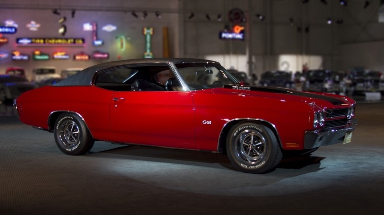 Chevrolet Chevelle side on view