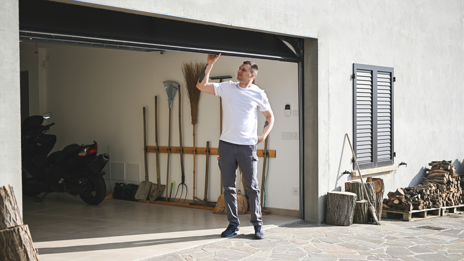 5 Cleaning Habits To Start Now To Keep Your Garage Clean All Summer