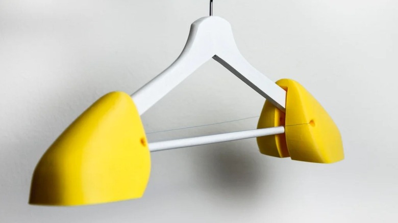 3D printed shoulder pads for Ikea Bumerang hangers.