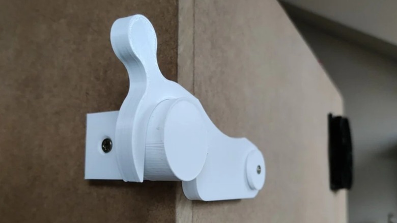 A latch style 3D-printed door lock