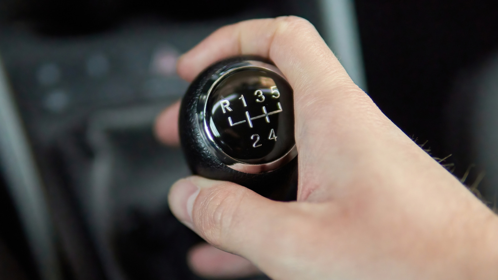 5 Common Manual Transmission Myths That Simply Refuse To Die
