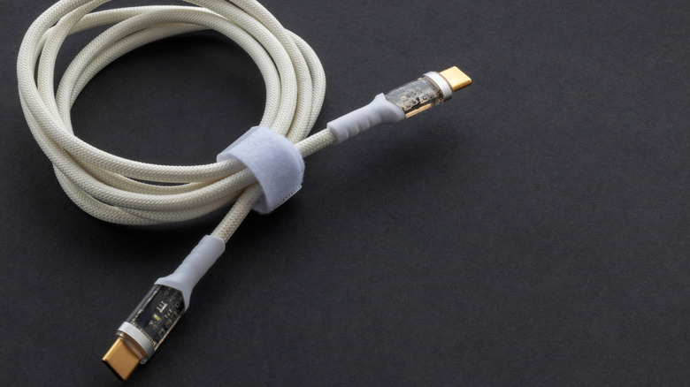 A USB-C to USB-C charging cable on top of a table