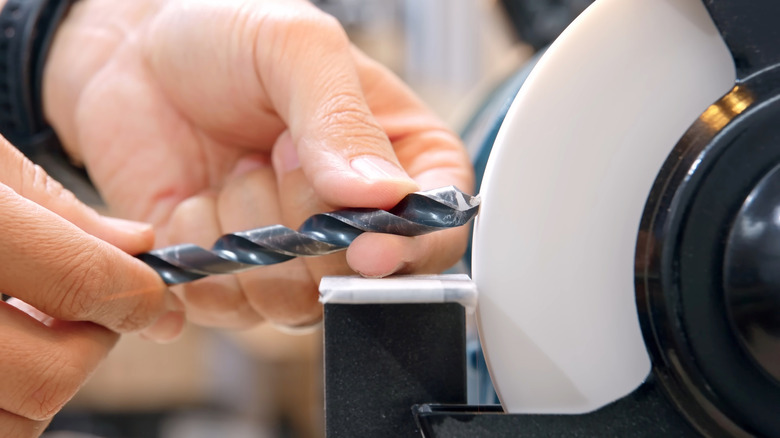 sharpening a drill bit