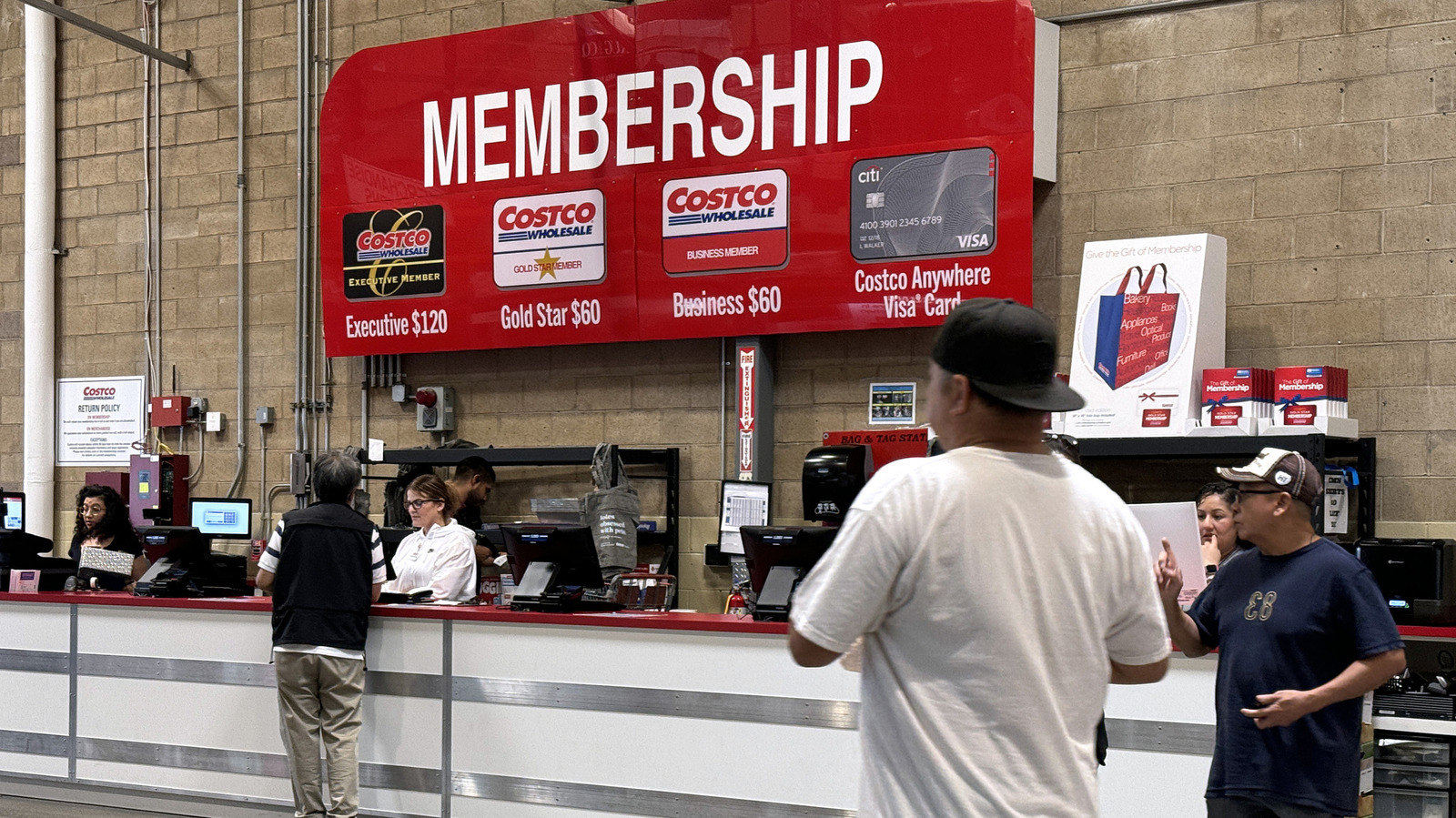 5 Costco Membership Perks That Have Been Discontinued