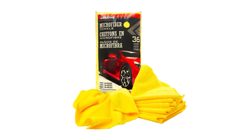 yellow microfiber cloths