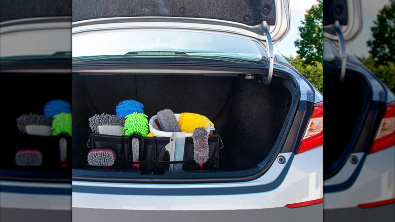 trunk organizer with cleaning materials