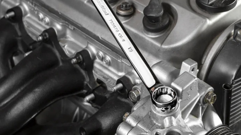 Ingersoll Rand wrench being used on car