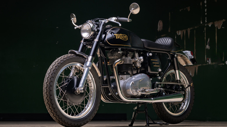 Black Triumph motorcycle with parallel inline twin
