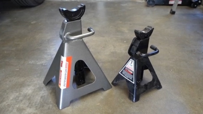 Pittsburgh 3 and 6 Ton Steel Jack Stands on garage floor