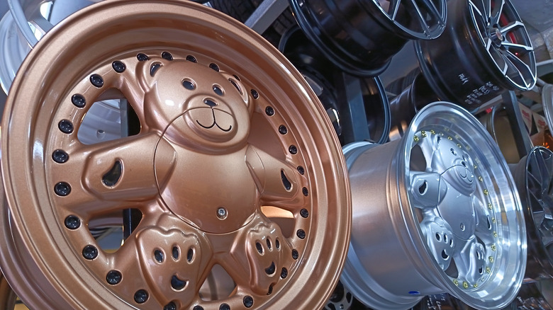 Split-rim Ronal Teddy wheels