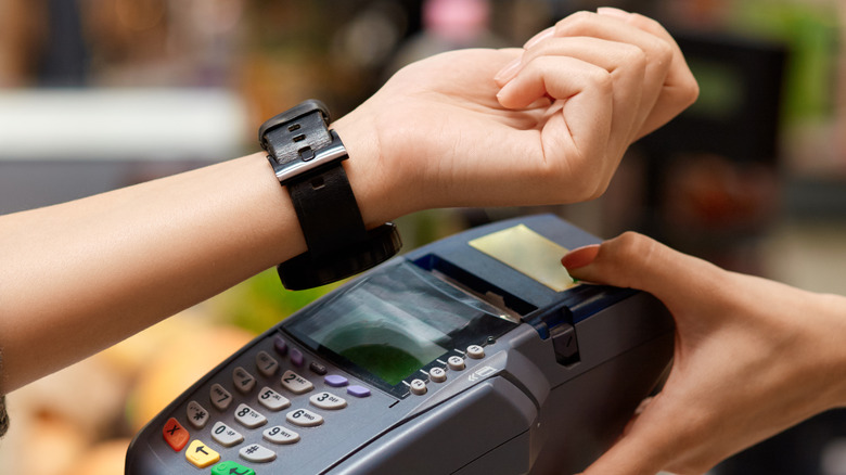 using smartwatch to pay