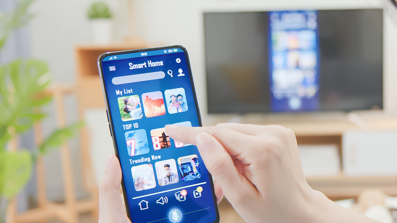 phone and TV screen mirroring