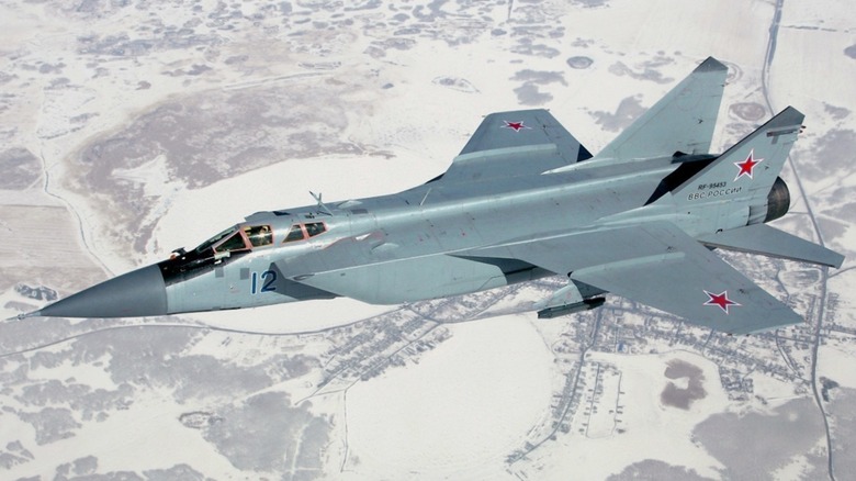 A MiG-31DZ in flight over Russia