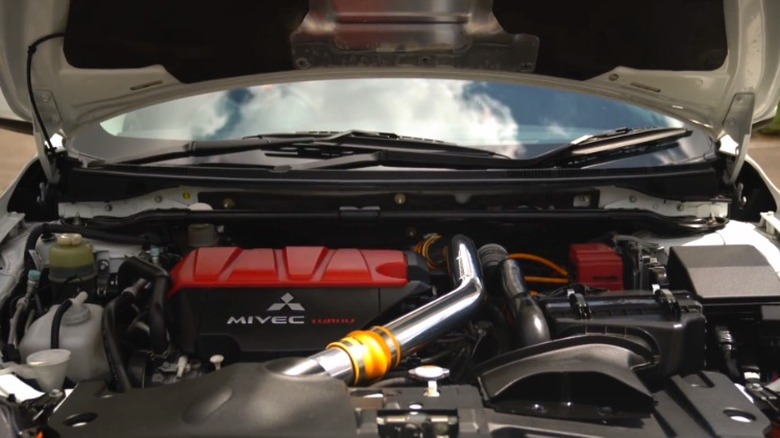 Mitsubishi 4B11T engine in Mitsubishi Lancer Evo X FQ-440 engine bay