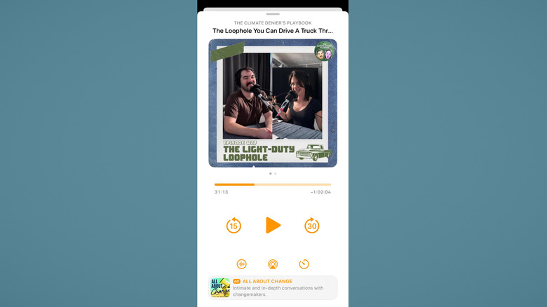 Overcast app podcast listening screen