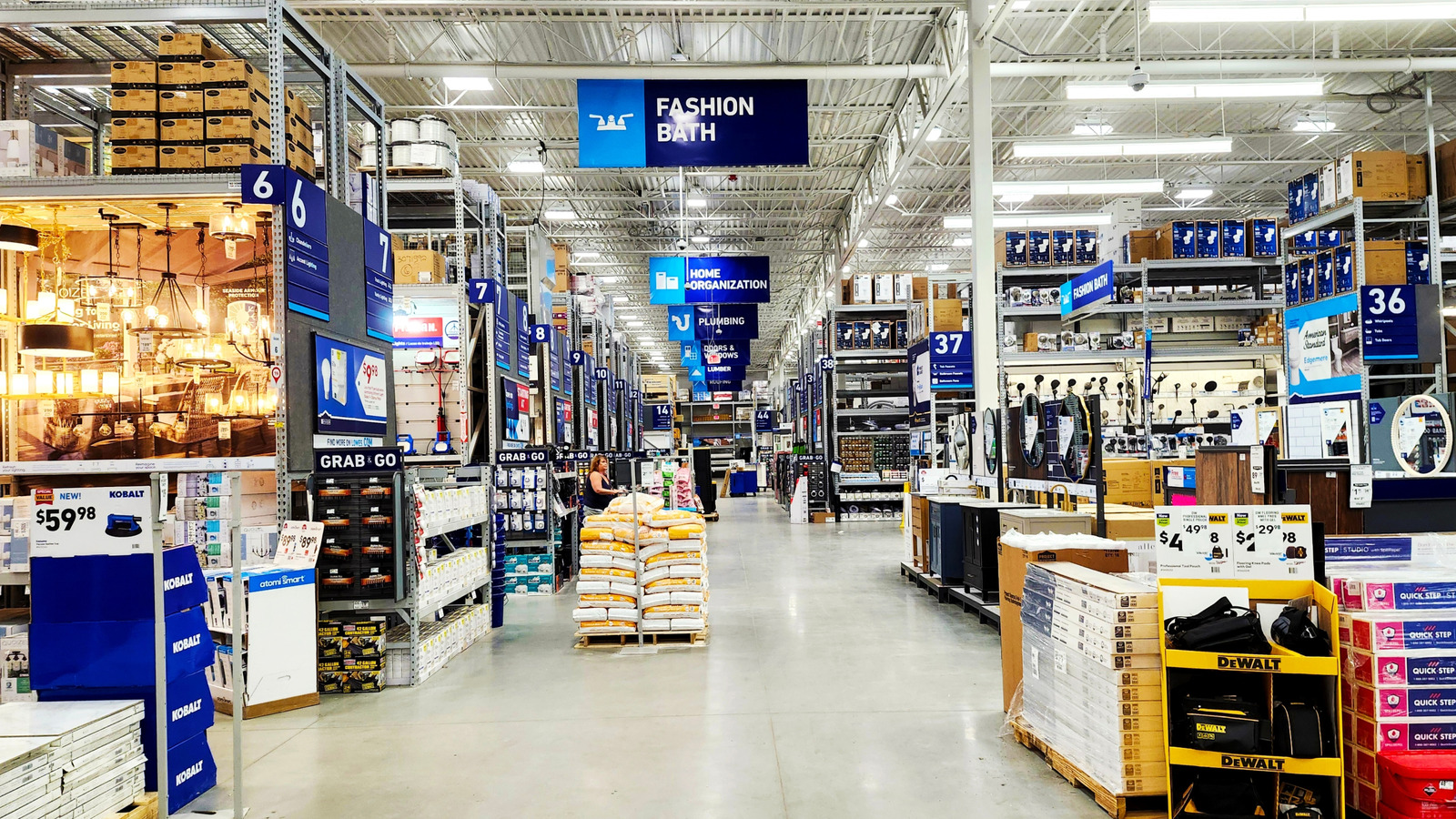 5 Free Perks Anyone Can Get At Lowe's