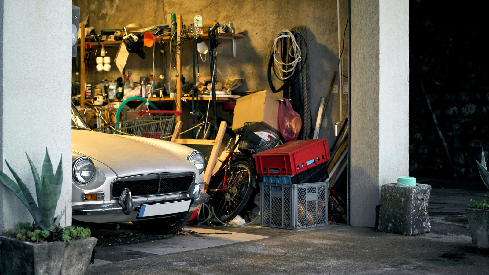 5 Handy Best Buy Finds To Upgrade Your Garage