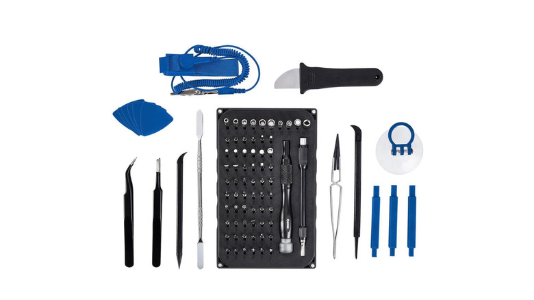 Picture showing Quinn Tools electronics repair kit