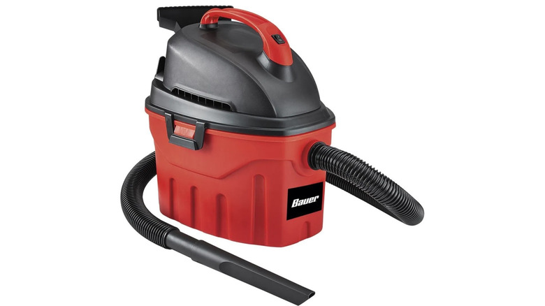 Bauer wet-dry vac pictured against a white background