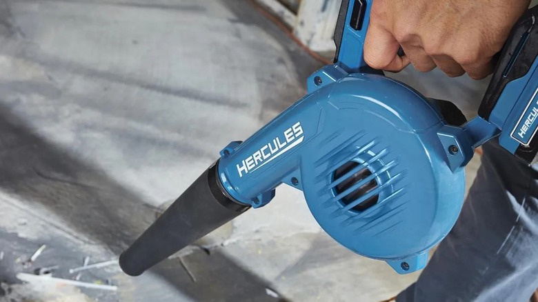 Hercules 20V Compact Jobsite Blower in use