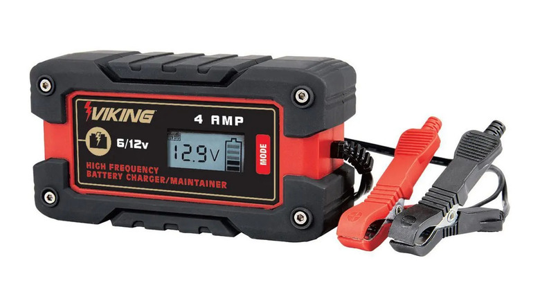Viking battery charger/maintainer