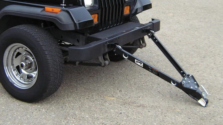 Haul-Master tow bar attached to a Jeep