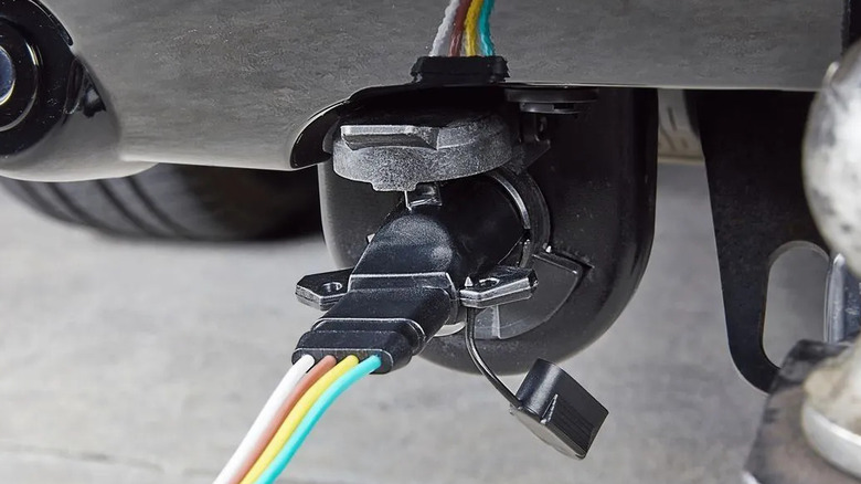 Kenway trailer adapter in use
