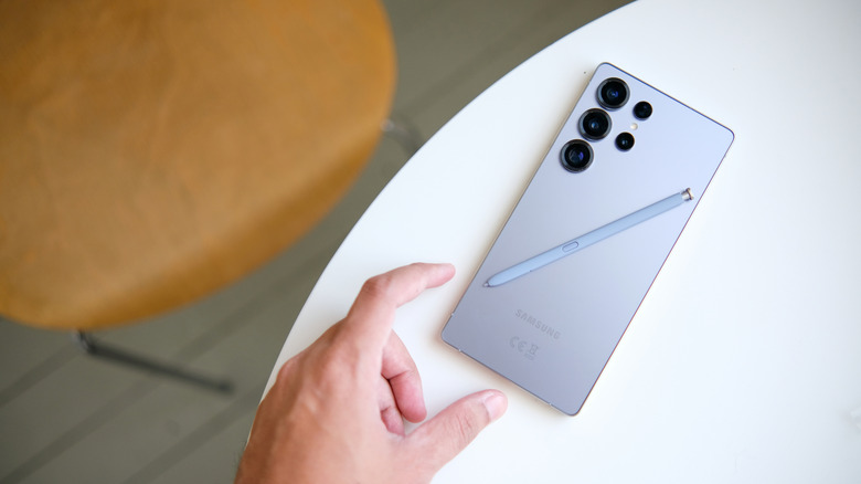 Galaxy S25 Ultra with its stylus