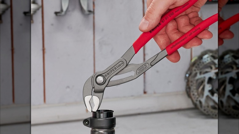 Product image of Knipex Pliers