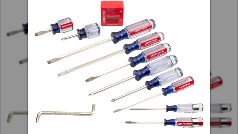 A stock image of a Craftsman screwdriver set.