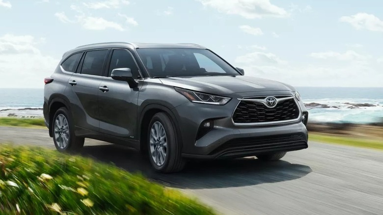 Toyota Highlander Hybrid Limited trim