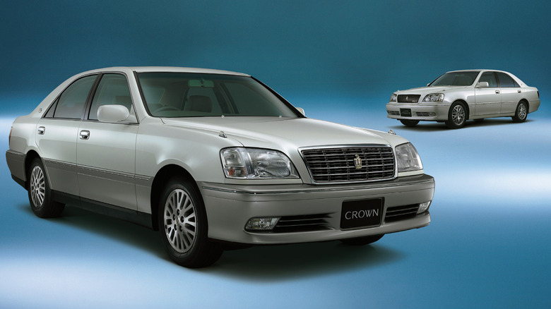 11th Generation Toyota Crown Royal in the front and Crown Athlete in the back