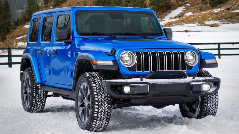 Jeep Wrangler 4xe in snow