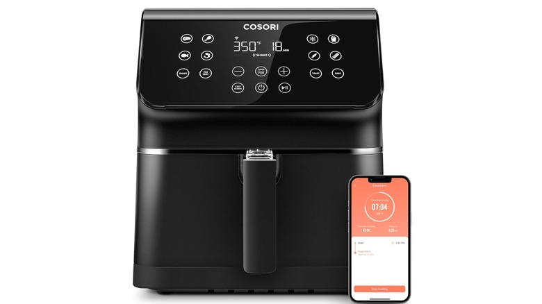 COSORI Air fryer and smartphone with app