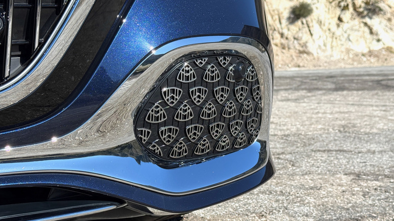 Mercedes-Maybach S-Class front bumper with Maybach logos