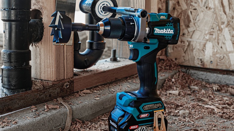 Makita 40V max XGT Hammer Driver-Drill in use