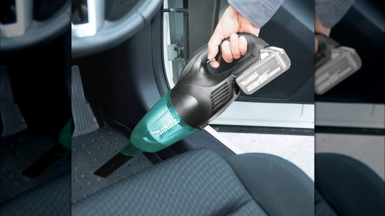 Makita vacuum inside vehicle