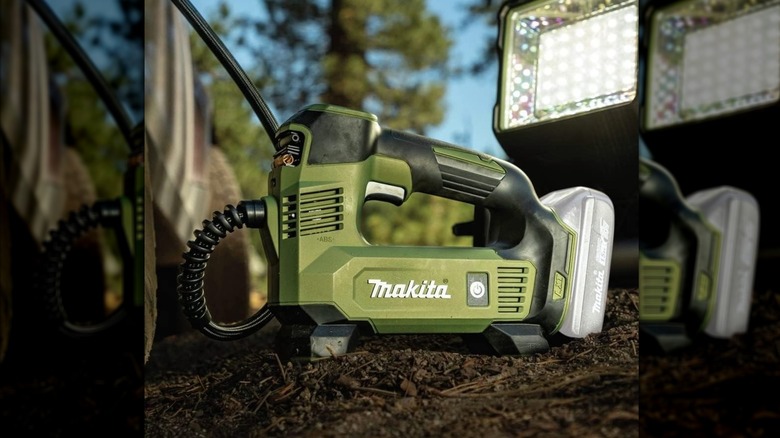 Makita inflator on outside ground