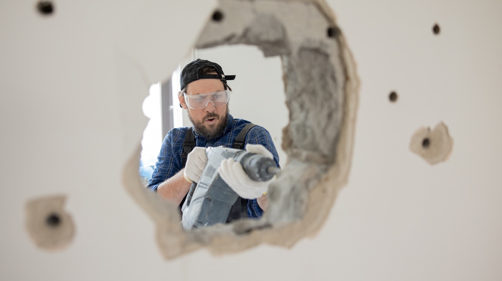 5 Menards Tools That'll Come In Handy During Demolitions Jobs