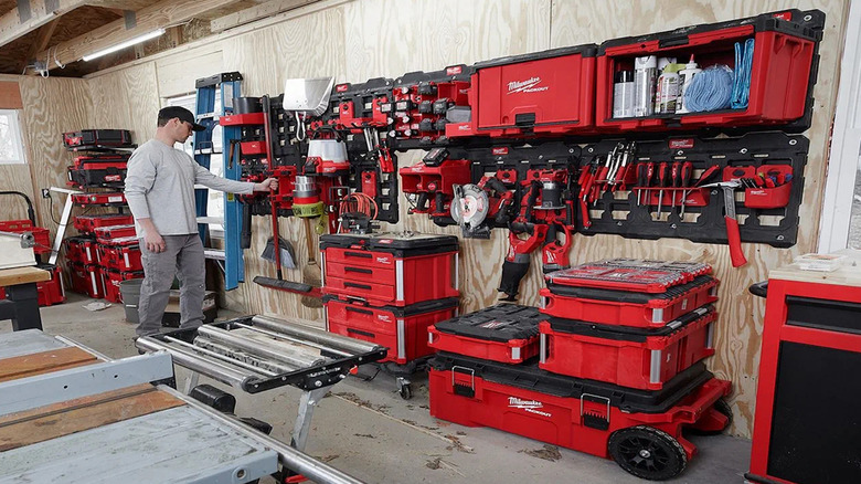 Milwaukee Packout Shop Storage and Customization - Pro Tool Reviews