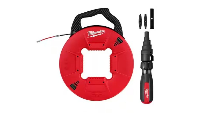 Milwaukee polyester fish tape with 7-in-1 multi-bit screwdriver