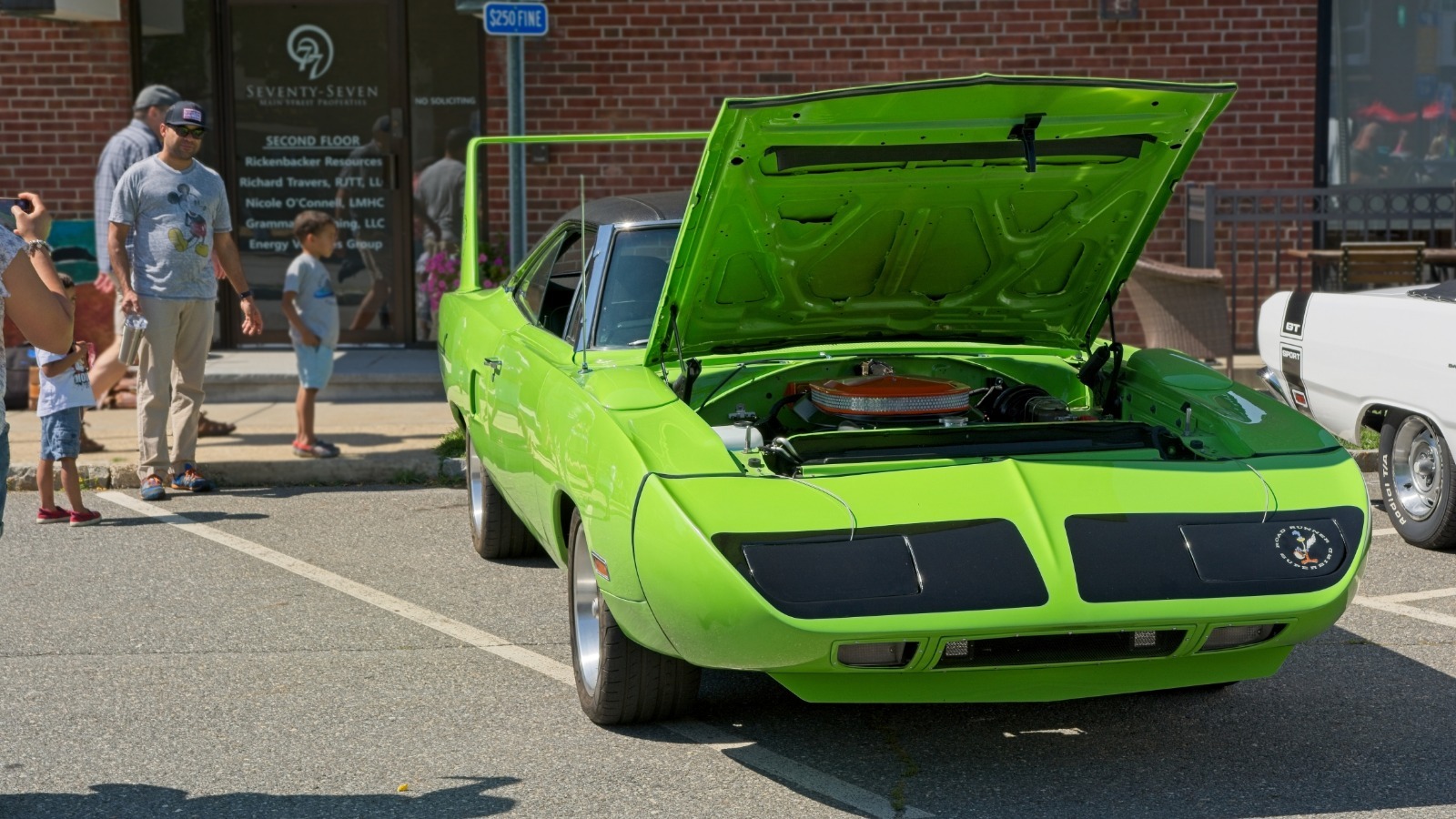 5 Mistakes To Avoid When Buying A Classic Car – SlashGear