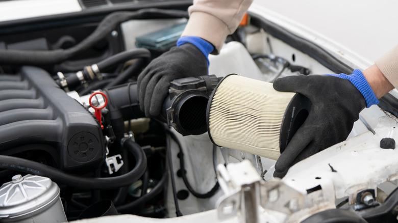 Air filter being replaced
