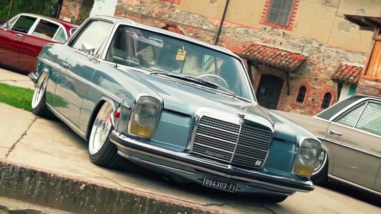 Classic Mercedes-Benz on slammed suspension