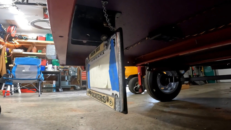 Closeup of the folding license plate holder